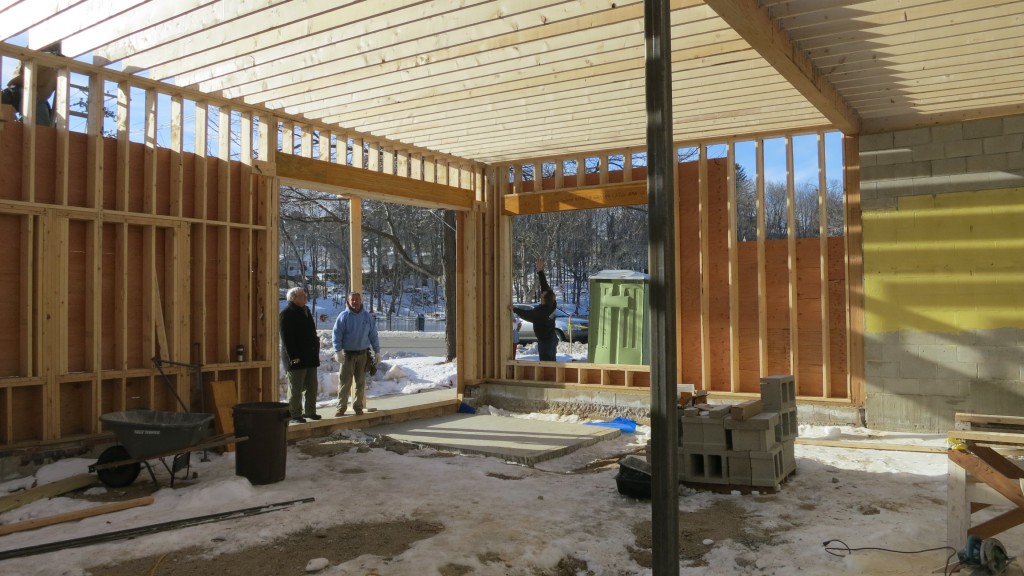 The new roof structure and steel supporting columns