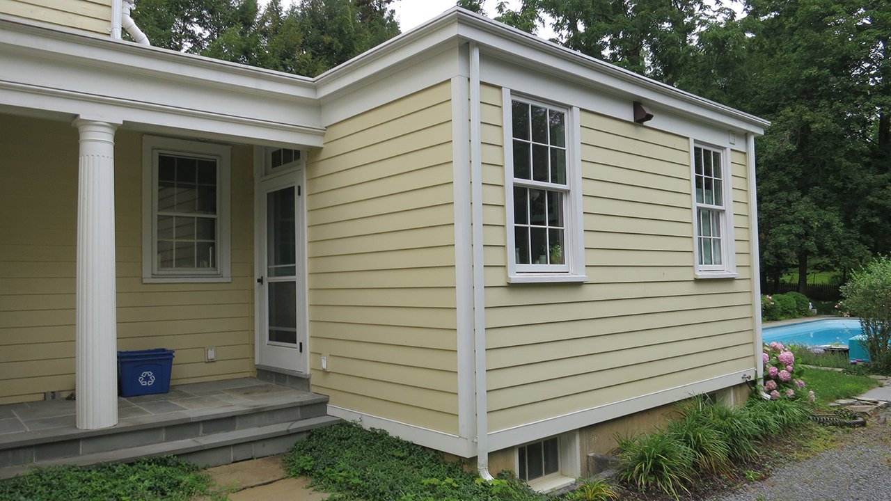 Hudson River House -rear